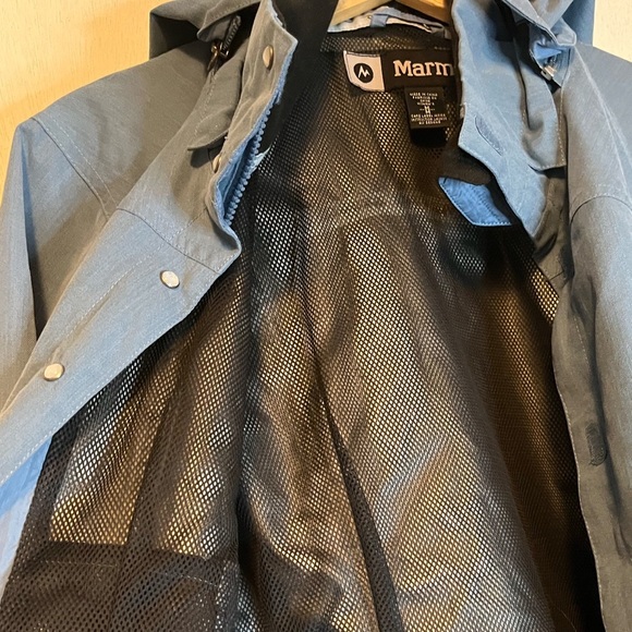 Marmot pearl button windbreaker outdoor jacket - Picture 3 of 5